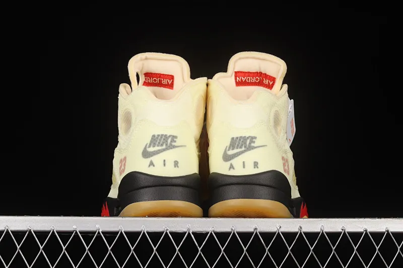 All categories Air Jordan Jordan series basketball shoes Air Jordan 5 foreign trade version OF x Air Jordan 5 Retro SP AJ5 Qiao 5 Baifan Jin Chanyi DH8565-100
